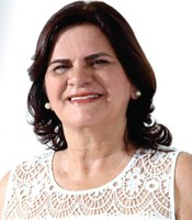 Tânia Maria de Oliveira Vilaça